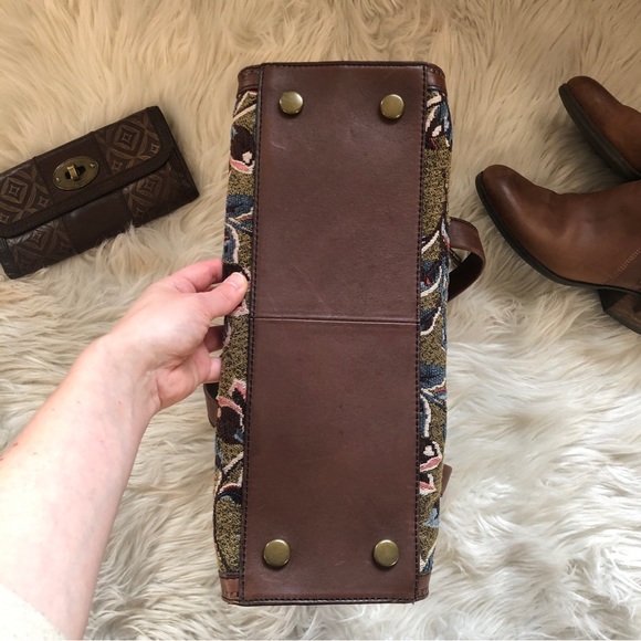 RARE Fossil Re-issue Weekender Satchel in Green Floral Rose - Picture 8 of 13